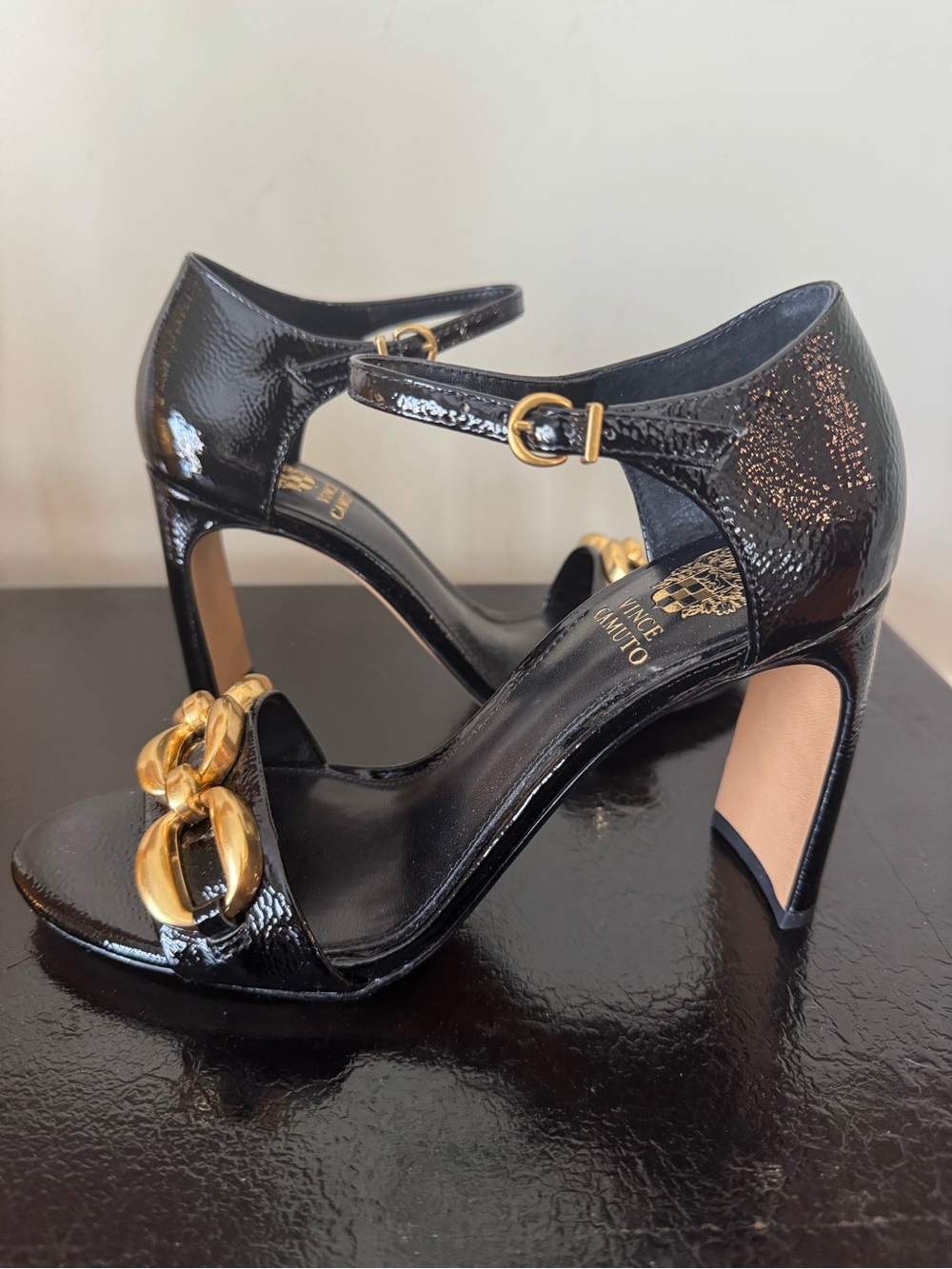 Vince Camuto Aurelia Ankle Strap Sandal in Black Patent Leather NIB - Picture 2 of 10